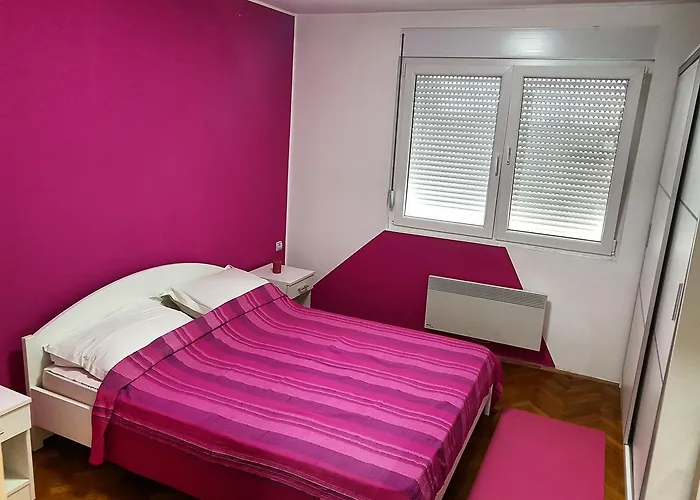 Centar Deluxe 아파트 스메데레보