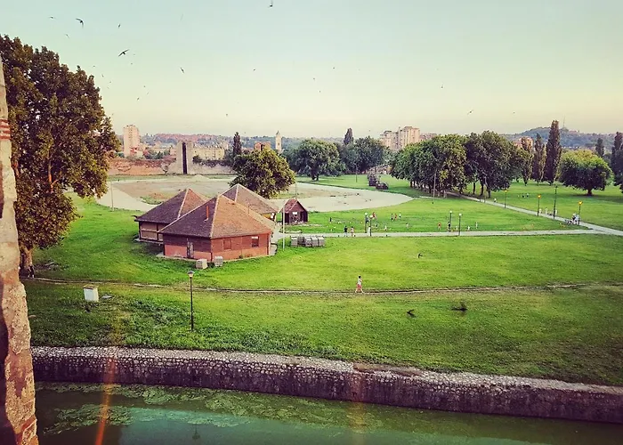 Centar Deluxe * 스메데레보